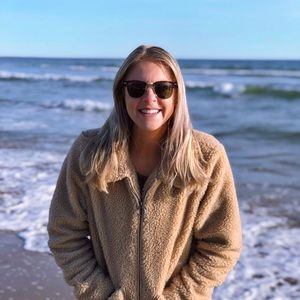 Meet your Posher, Rose